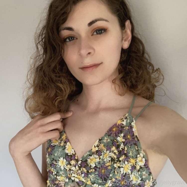 If you could only choose one, would you rather lick my ass o..
