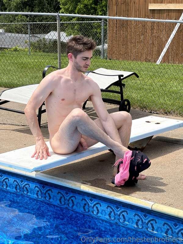 Have you ever gone skinny dipping? I think it's my new favor..
