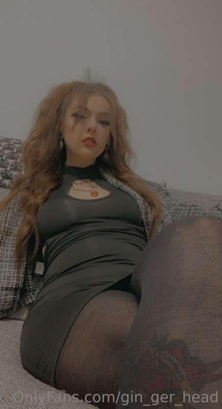 Asi ale vyhrávají tyto šaty 🧐🫦