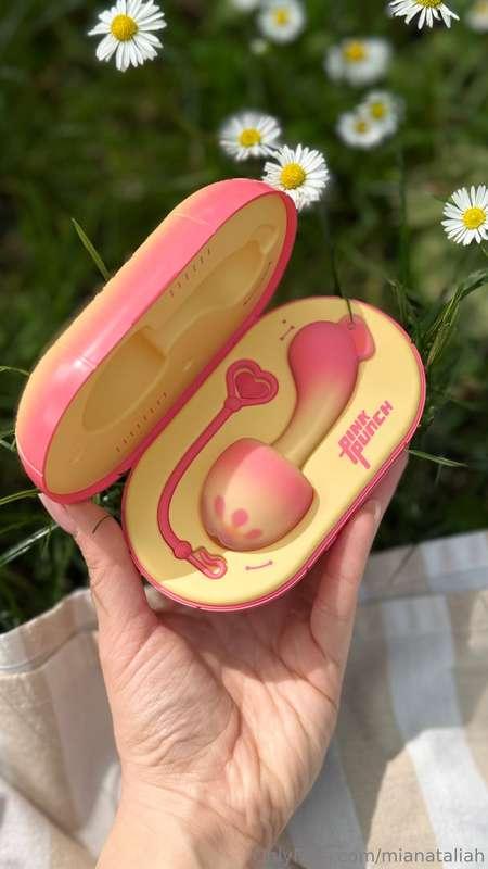 Another video test for you 🍄 toy by: @pinkpunch_planet