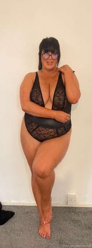 Full body view 😍 do you like what you see? 😉
