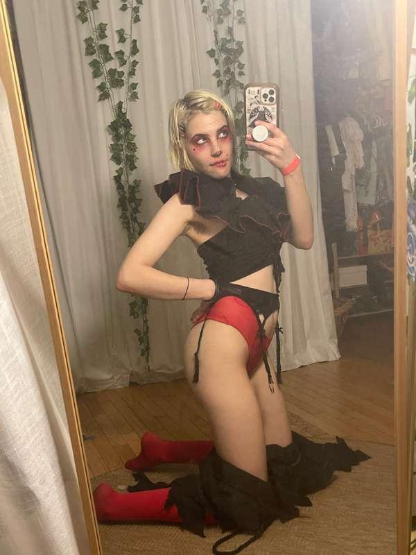 H4PPY WH0R3LOW33N 🎃💦💦 welCUM new subs 2 my onlyf@nz kingdom🍆..
