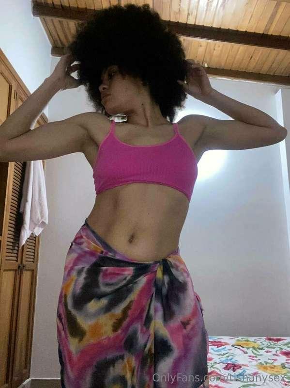 Baby imagine you and me live right now 🥵🥵 take advantage of ..