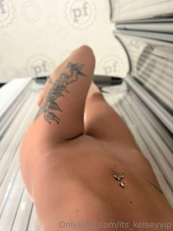 Tanning makes me wet