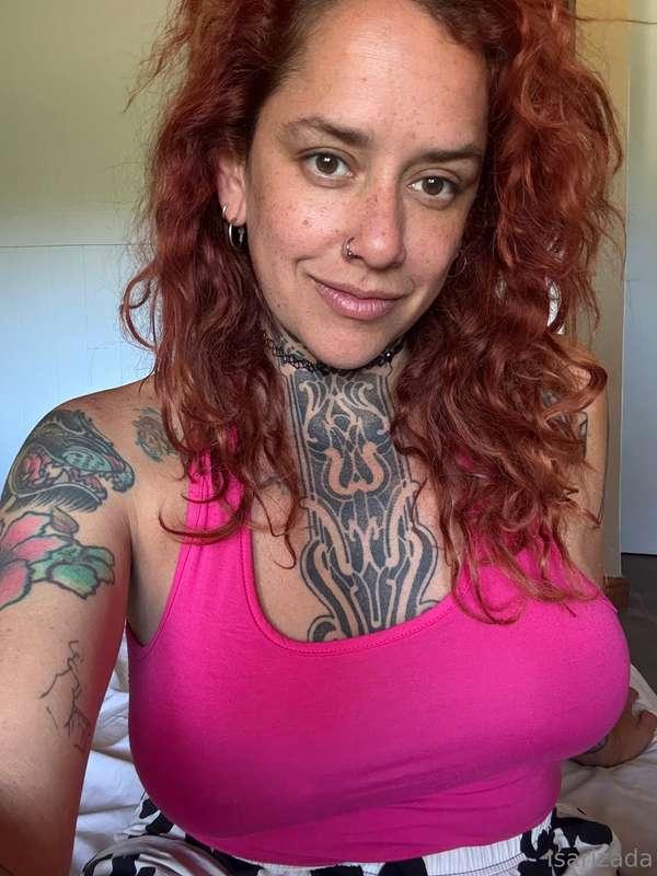 would you kiss me even whem i´m natural, no makeup?😍😍