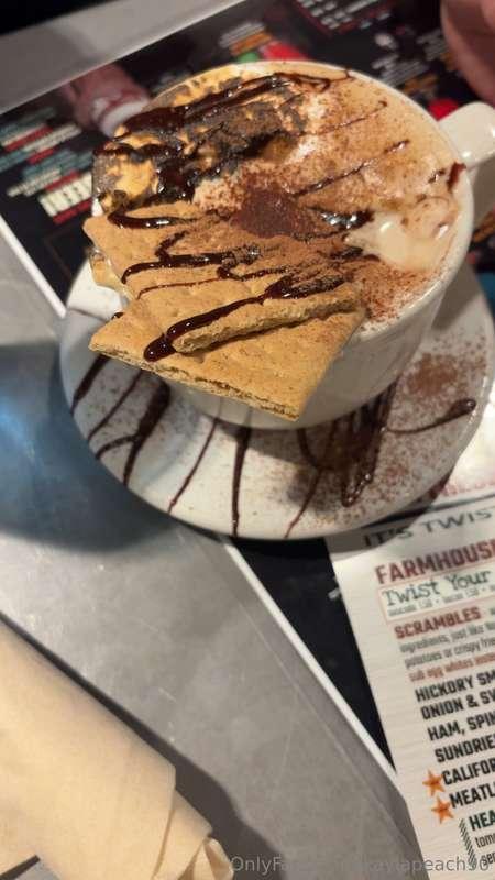 kaylapeach90 image #1