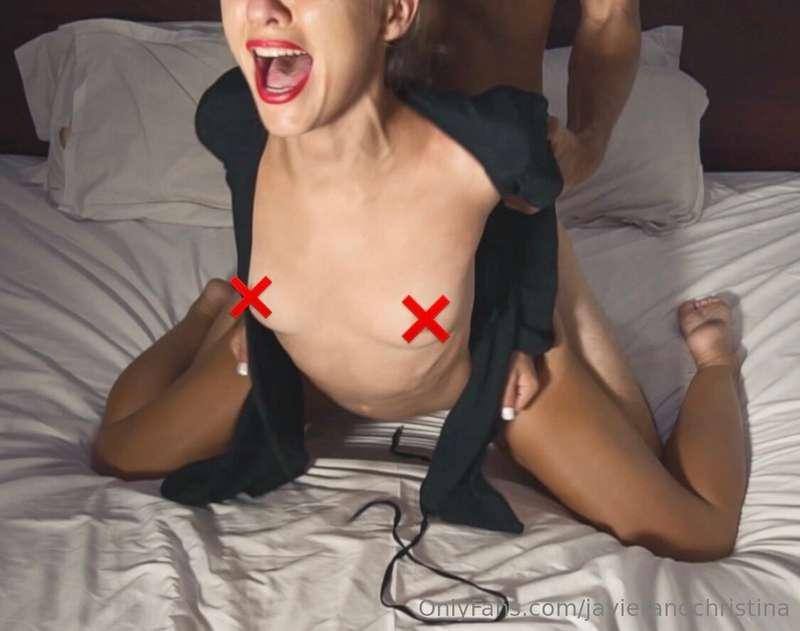 just imagine the backshots