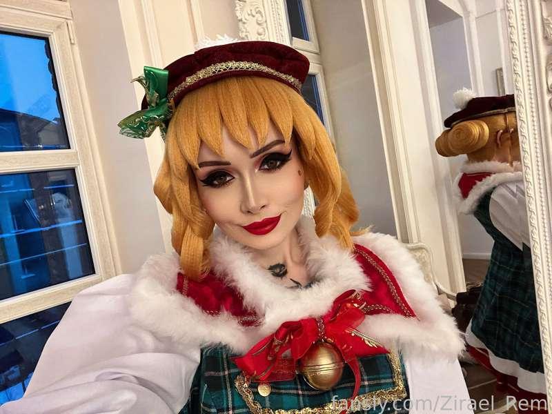 Small teaser for next Xmas set🙃😇