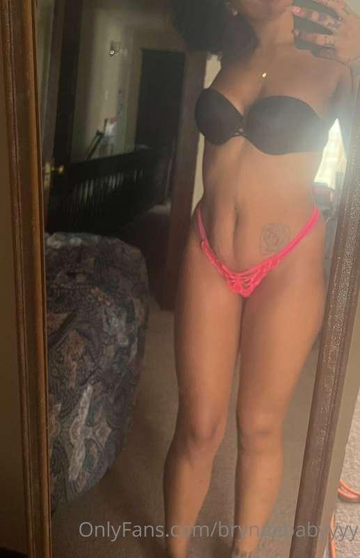 Chill day 👅👅👅👅