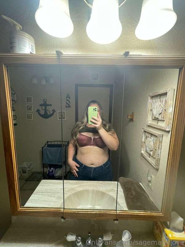 Come see me in the bathroom after Thanksgiving dinner? 😏  I ..
