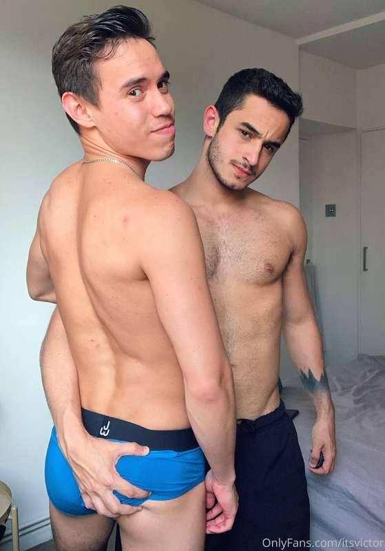 U want see me fucking him?! New video tonight 😛