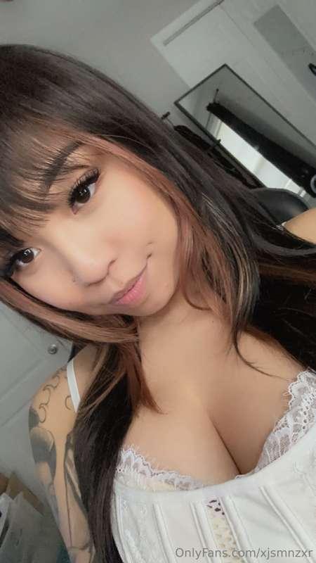 Up close n personal 😘