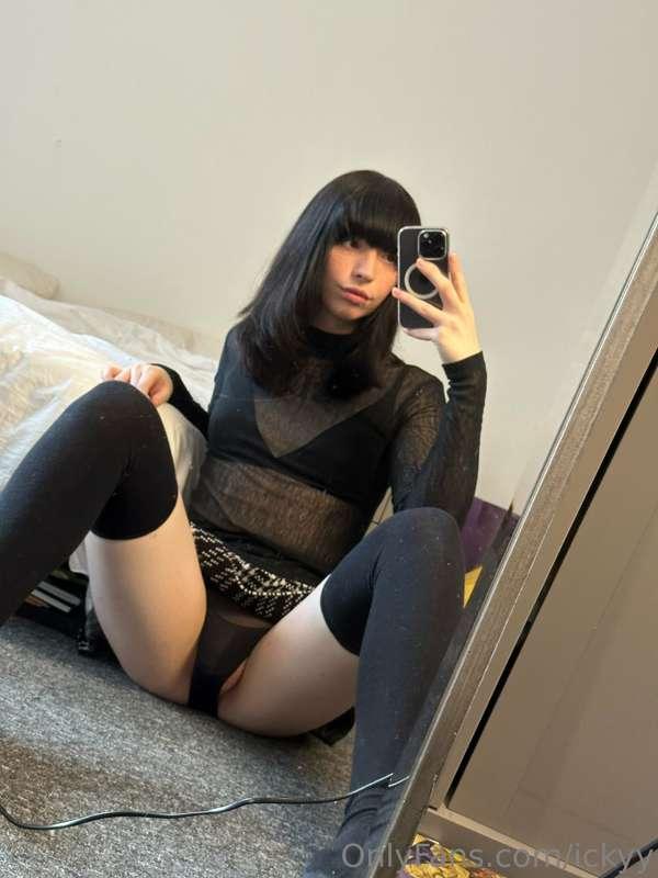 ickyy image #2
