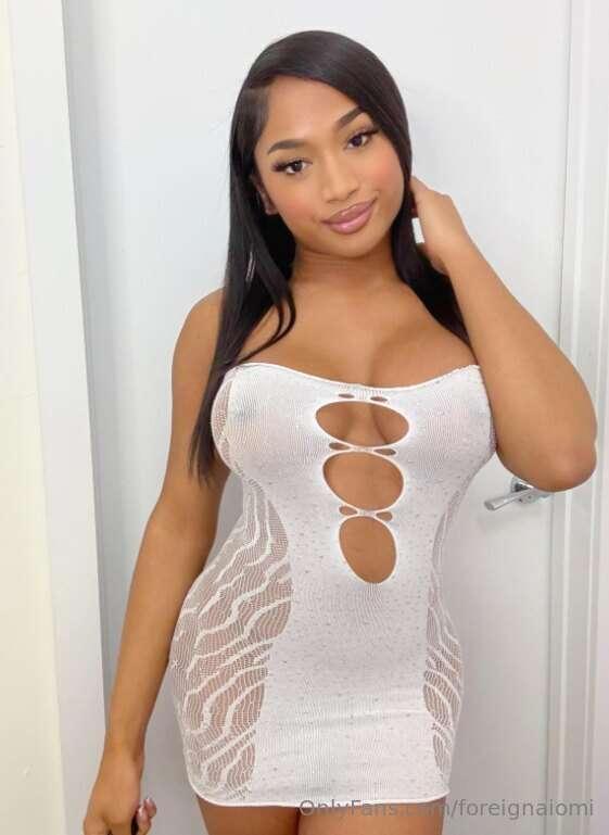 I need some hands on me… any volunteers? 😏