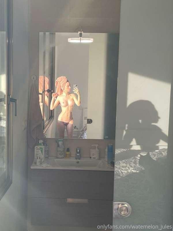 that's why I love the sun.. an art