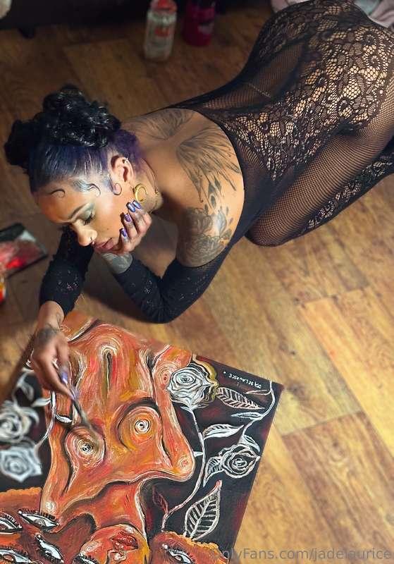 Me in my mood 🧡 🎨