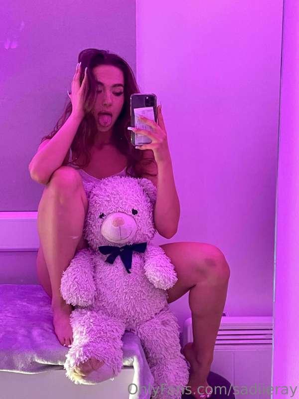 can i fit you between my legs? 🤭
