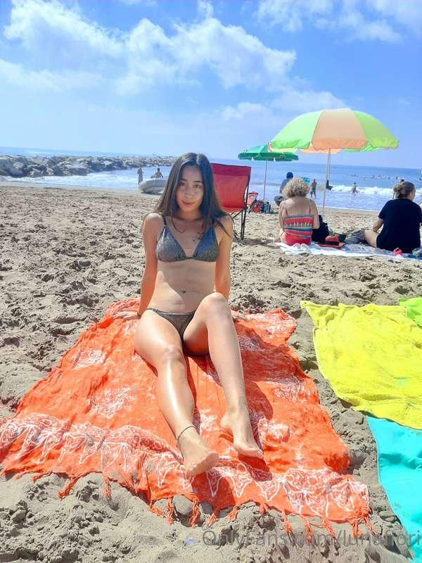 Miss the summer 🥺☀️

Extraño el veranito 🥺☀️