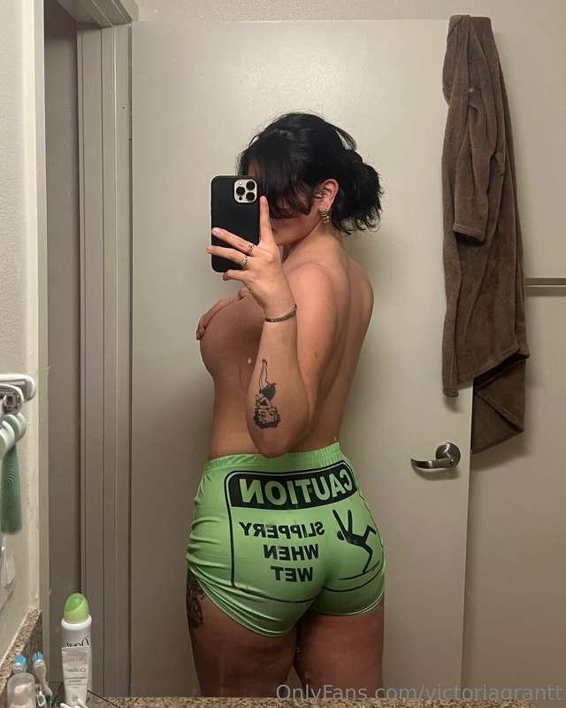 if i could be topless as a part of my outfit i would but i h..