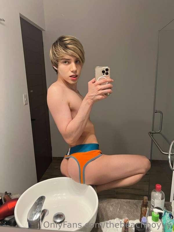 I'm back babe... cheekier than ever!!!