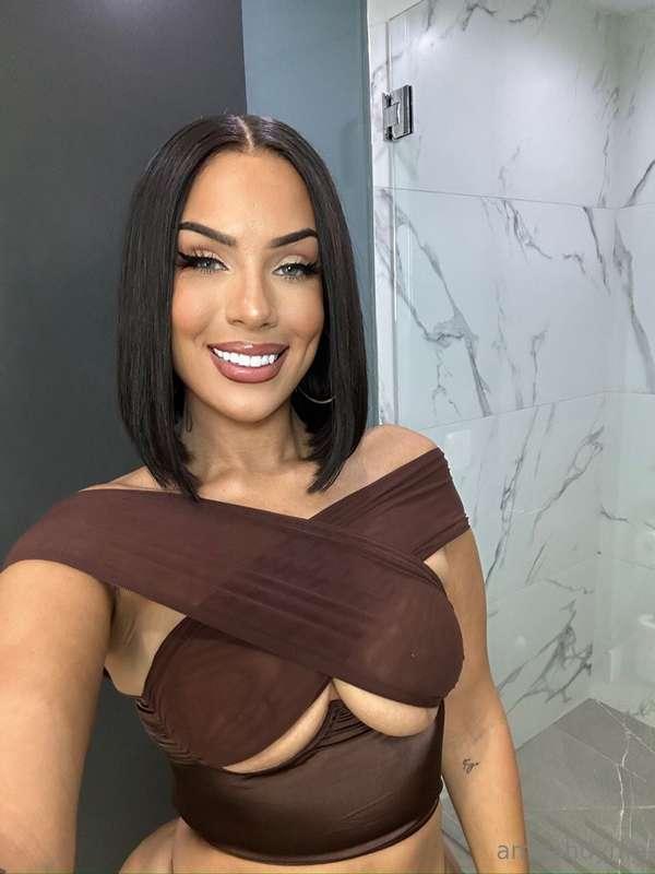 smiling cuz i know exactly what you want🤫