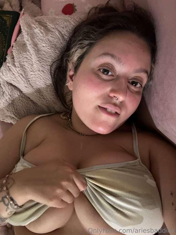 ariesbaddiex image #0