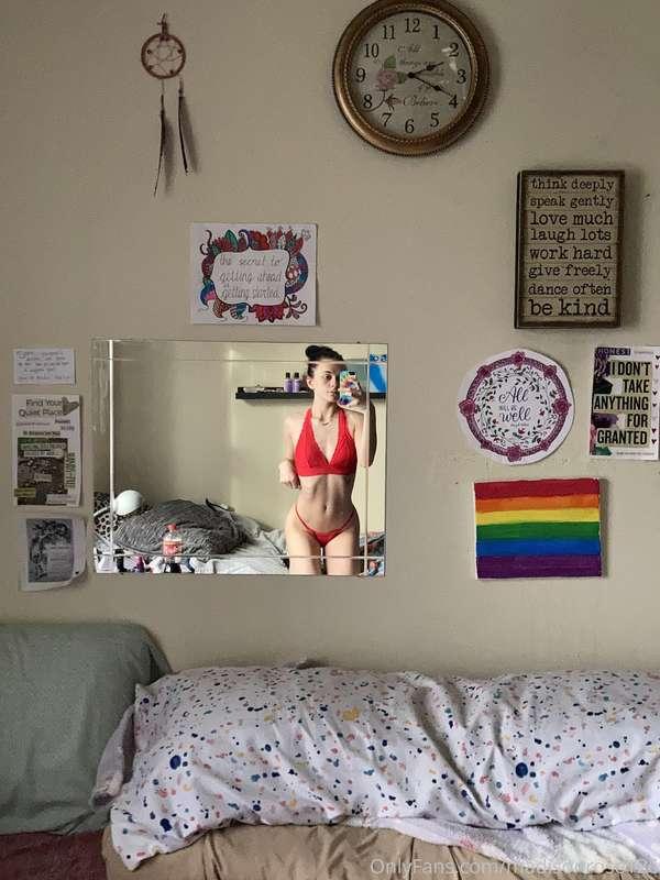 letsgetwettt image #0