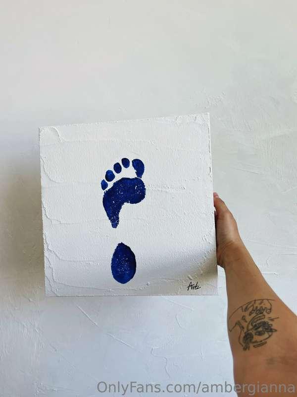 FOOT ART FOR SALE ON MY ETSY!!! 🦶🏼 ✨
one of a kind acrylic p..