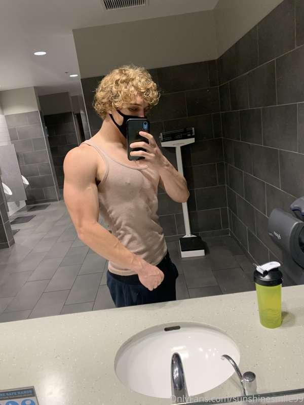 What would you do if you saw me at the gym? 😂😂 when I’m goin..