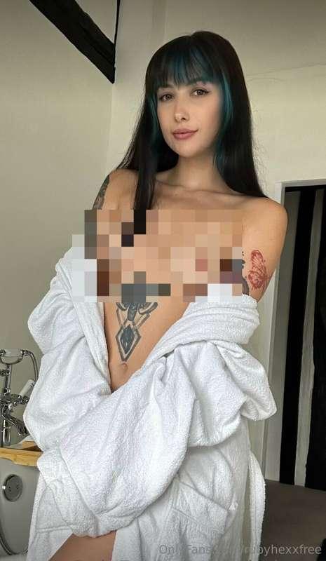 Bathroom Luxury, Slowly Unwrapped20 photos + 3 videos of me ..