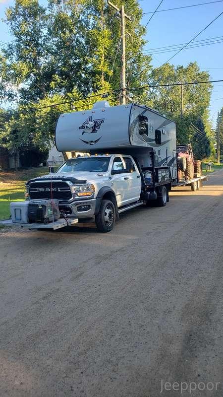 On our way to Hawkpride orv park in Alabama. Going to met a ..
