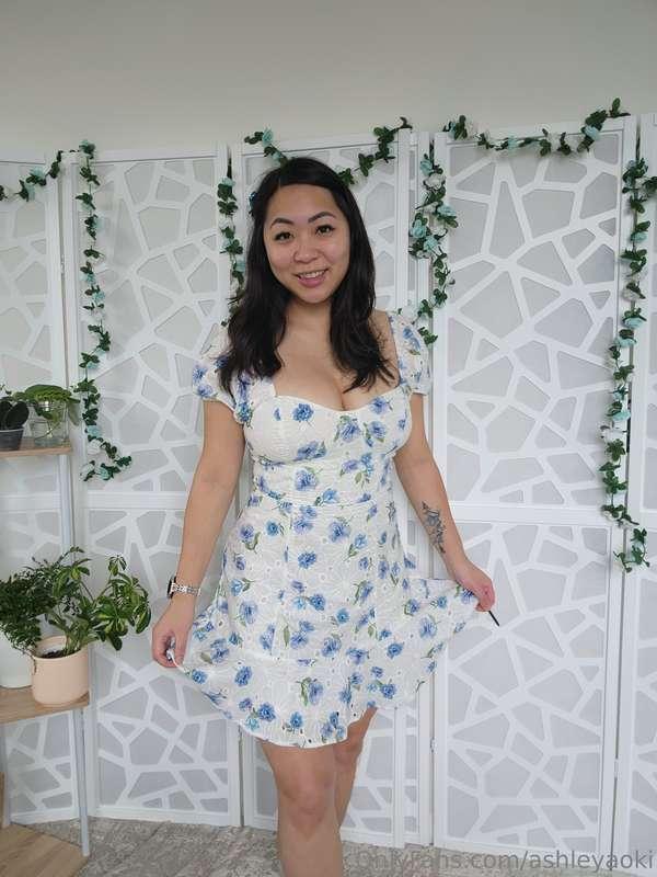 This cute girl flashes you her boobs and holes, what are you..