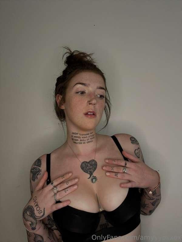 It’s Sunday which means all the sexy men aren’t working whic..