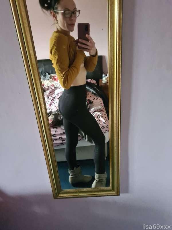 lisa69xxx image #2