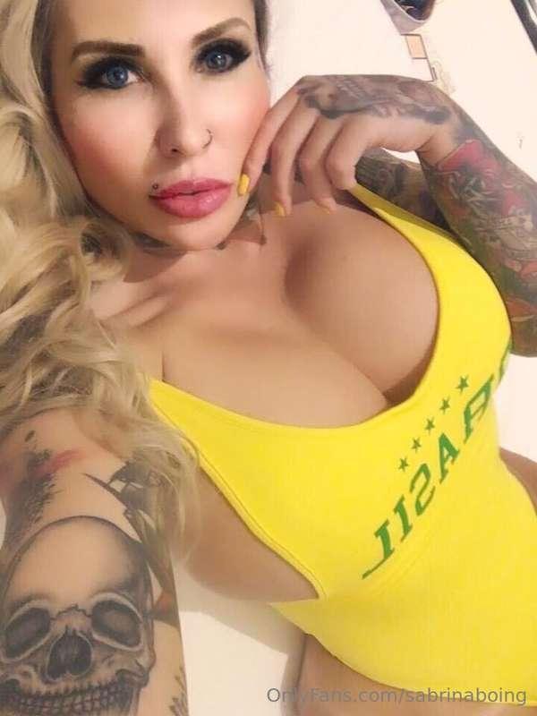 sabrinaboing image #5