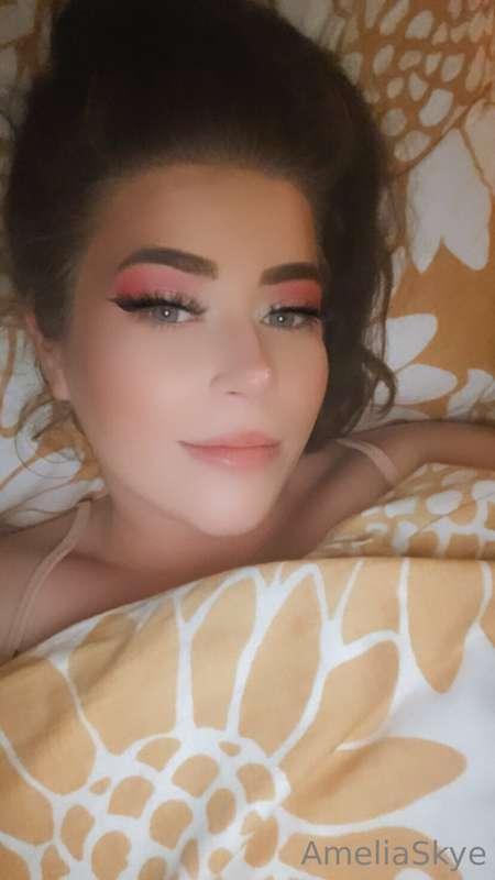 Goodnight 💖👀 spending slutty Saturday online for most of the..