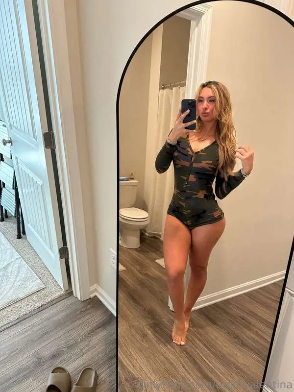 Swipe to see the booty 🍑