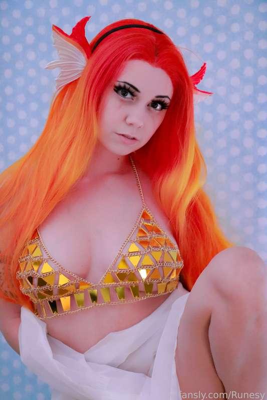 still fighting this kidney stone D: but ill be posting on here still, might be a bit absent streaming tonight.