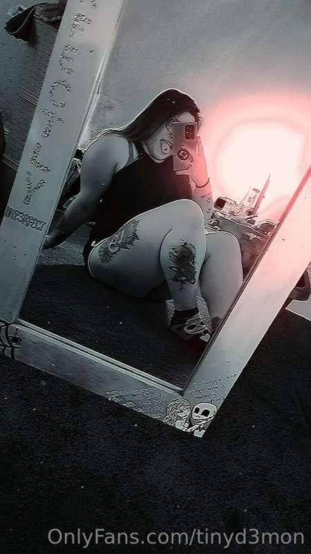 Who's up an wants to play? 🤤🤤