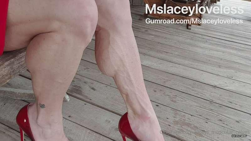 laceys_muscular_calves image #7