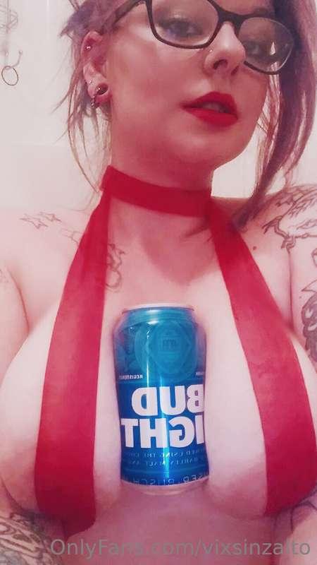 Anyone thirsty? 😘❤️‍🔥💦