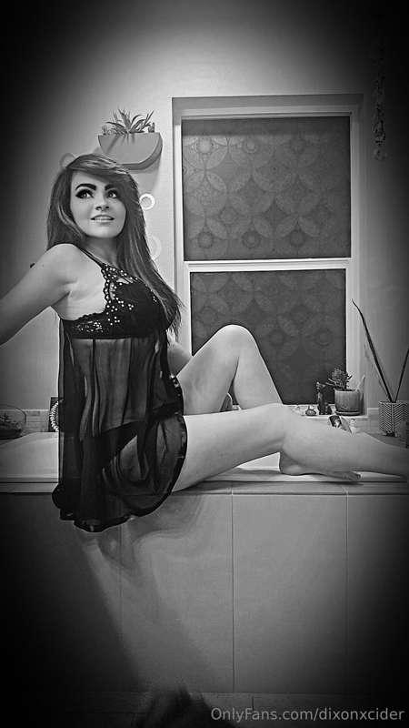 I feel so cute in this pic ❤️ 
Do you agree?