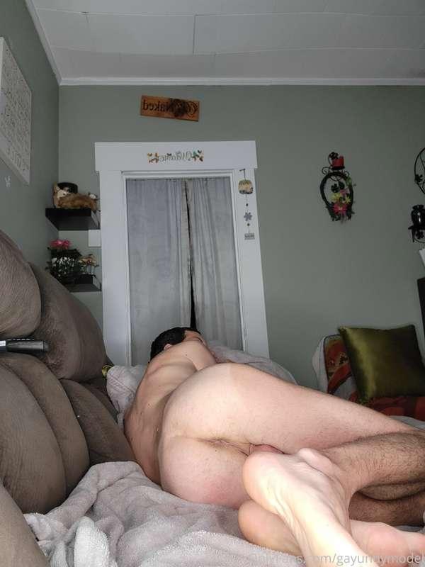 When I invite you to Netflix and Chill and you walk in and s..