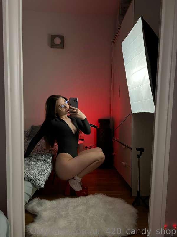 Love me for who I am😈👅