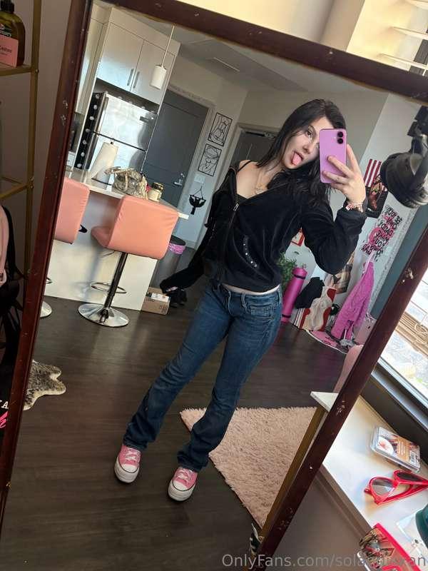 lil sfw post bc im so cute