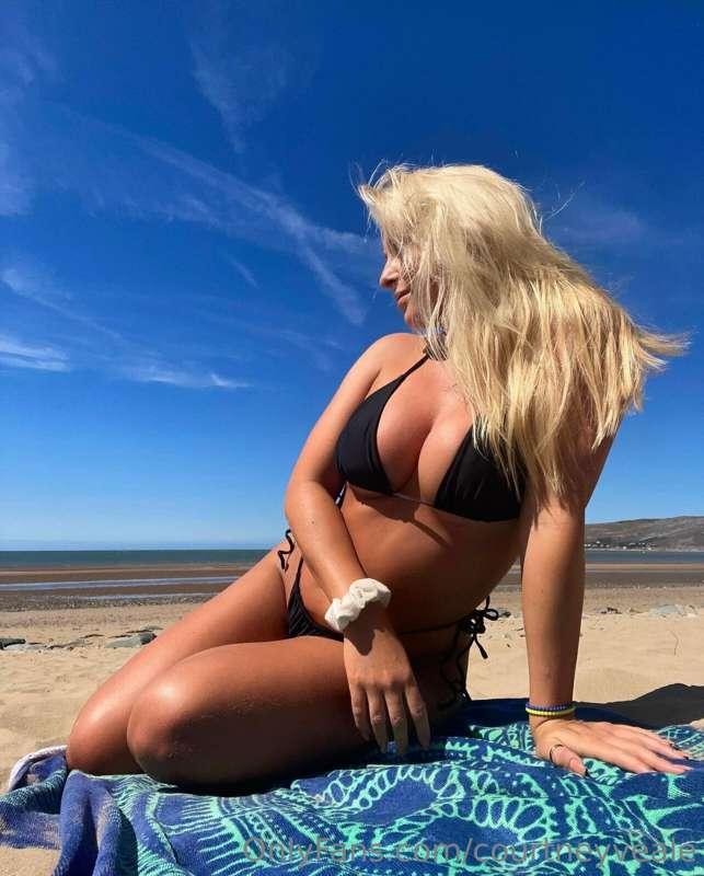 Only the best views 💙👀🍑