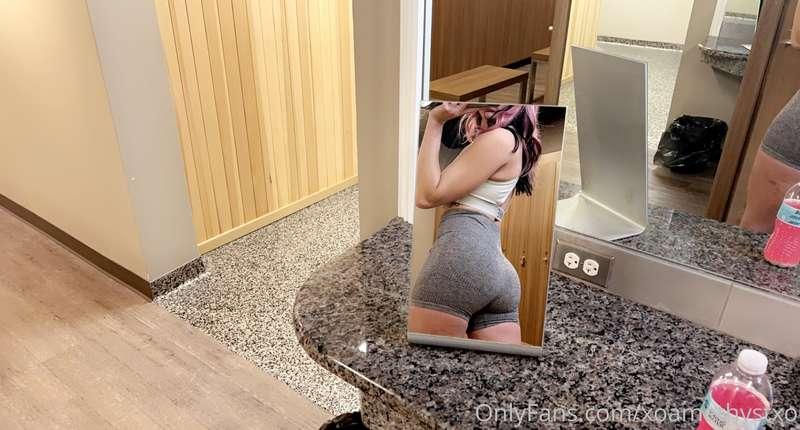 need a workout buddy 🥰