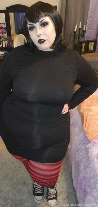 Happy Halloween ! Hope you enjoy my mavis cosplay
