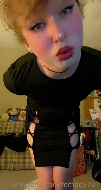 femboy707 image #0