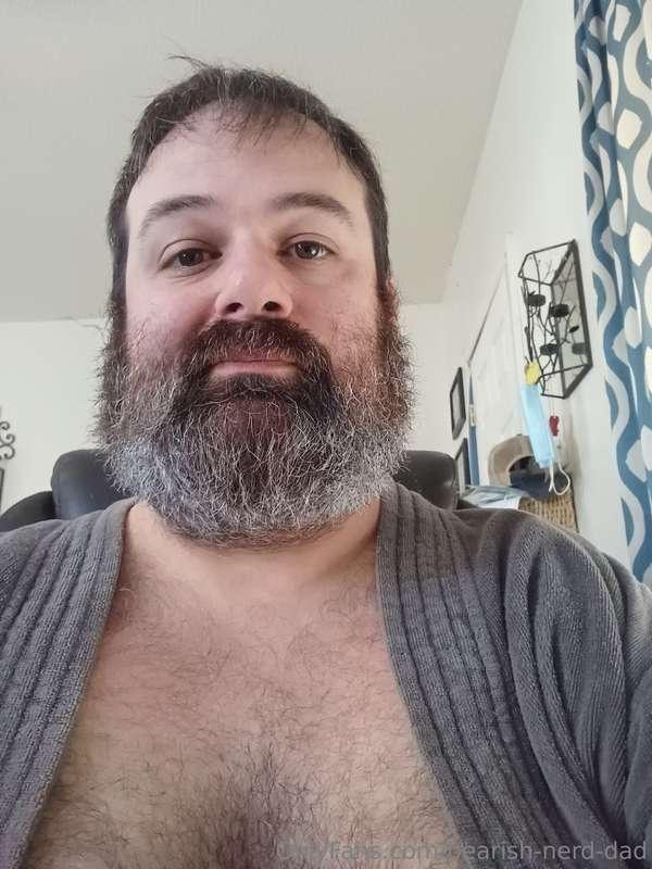 bearish-nerd-dad image #0